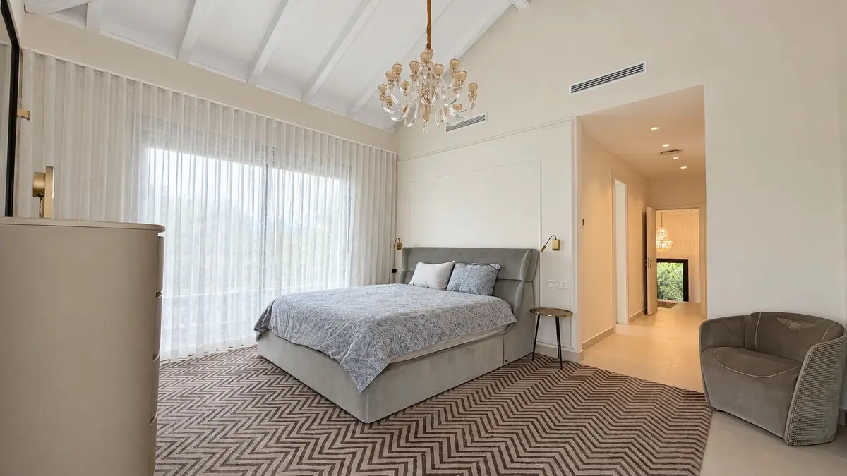 Detached Villa in Guadalmina Baja