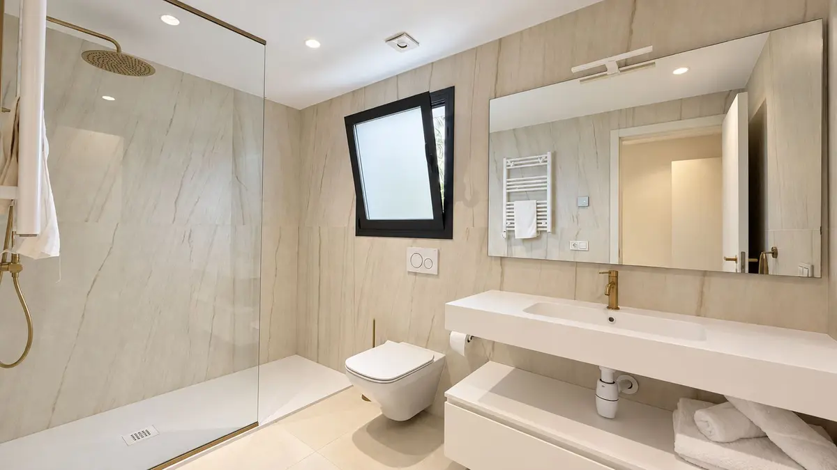 Detached Villa in Guadalmina Baja