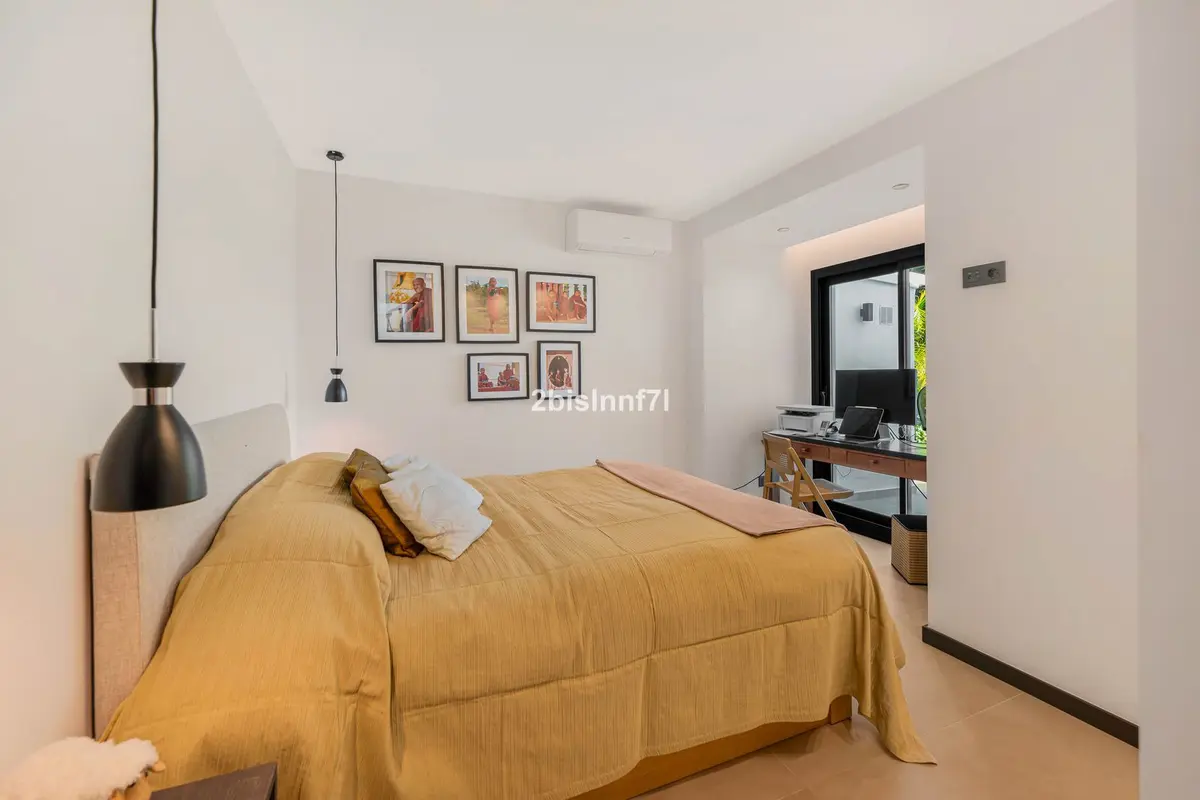Detached Villa in Elviria