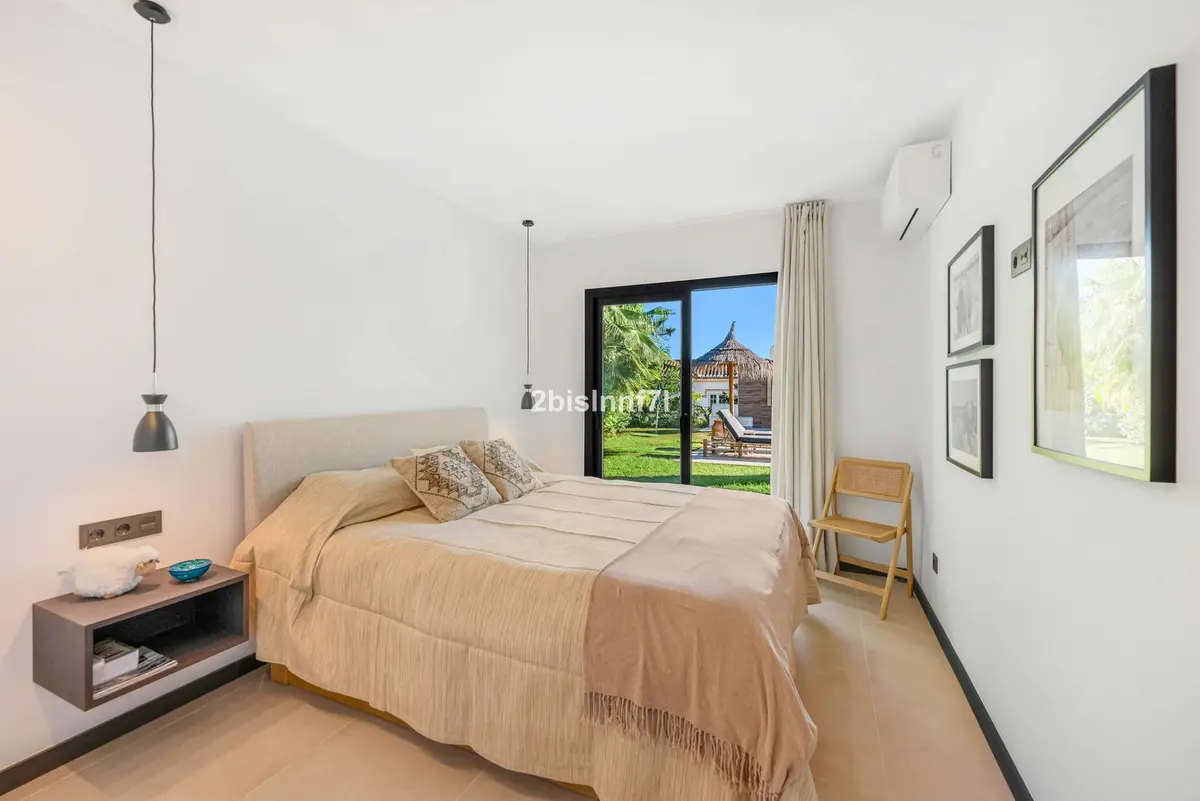 Detached Villa in Elviria