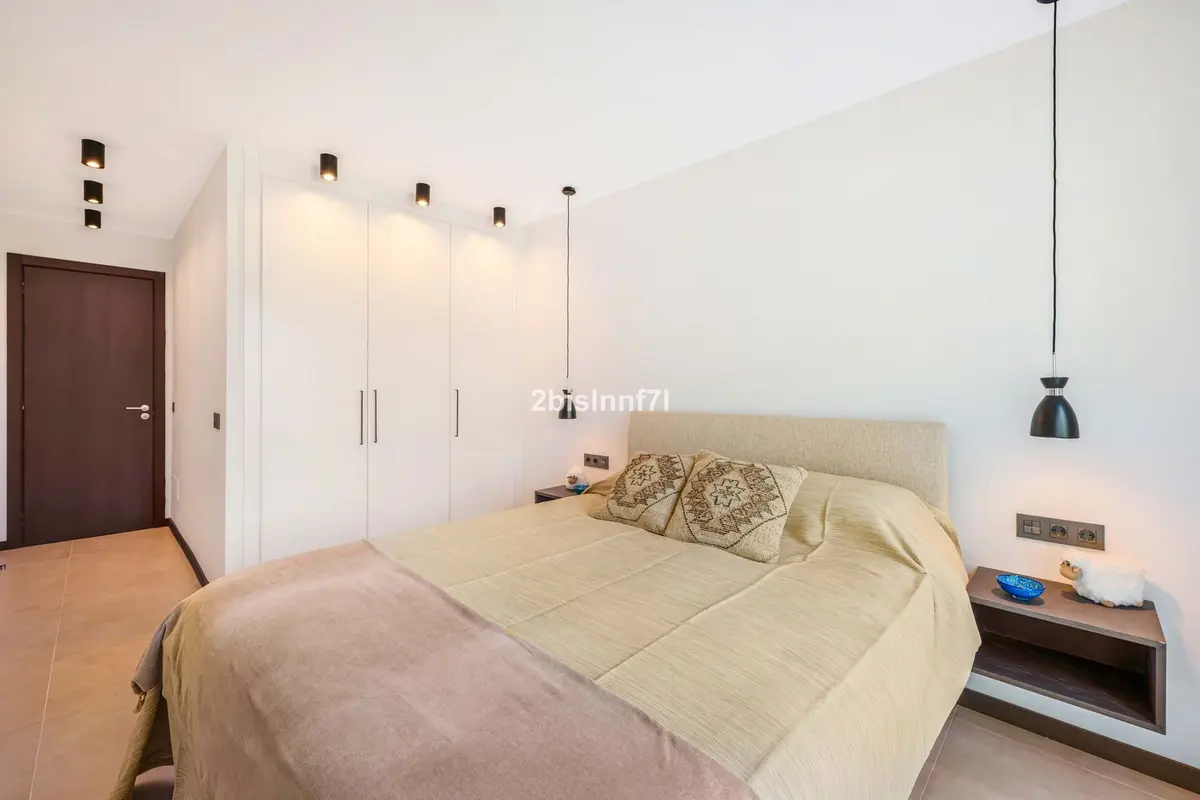 Detached Villa in Elviria