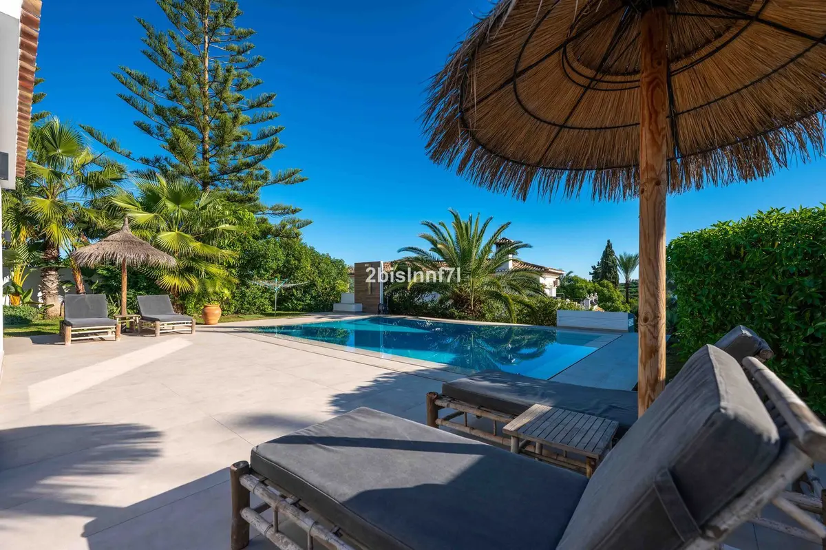 Detached Villa in Elviria