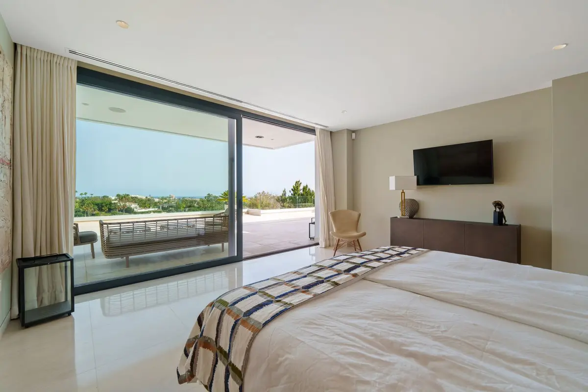 Detached Villa in Nueva Andalucía