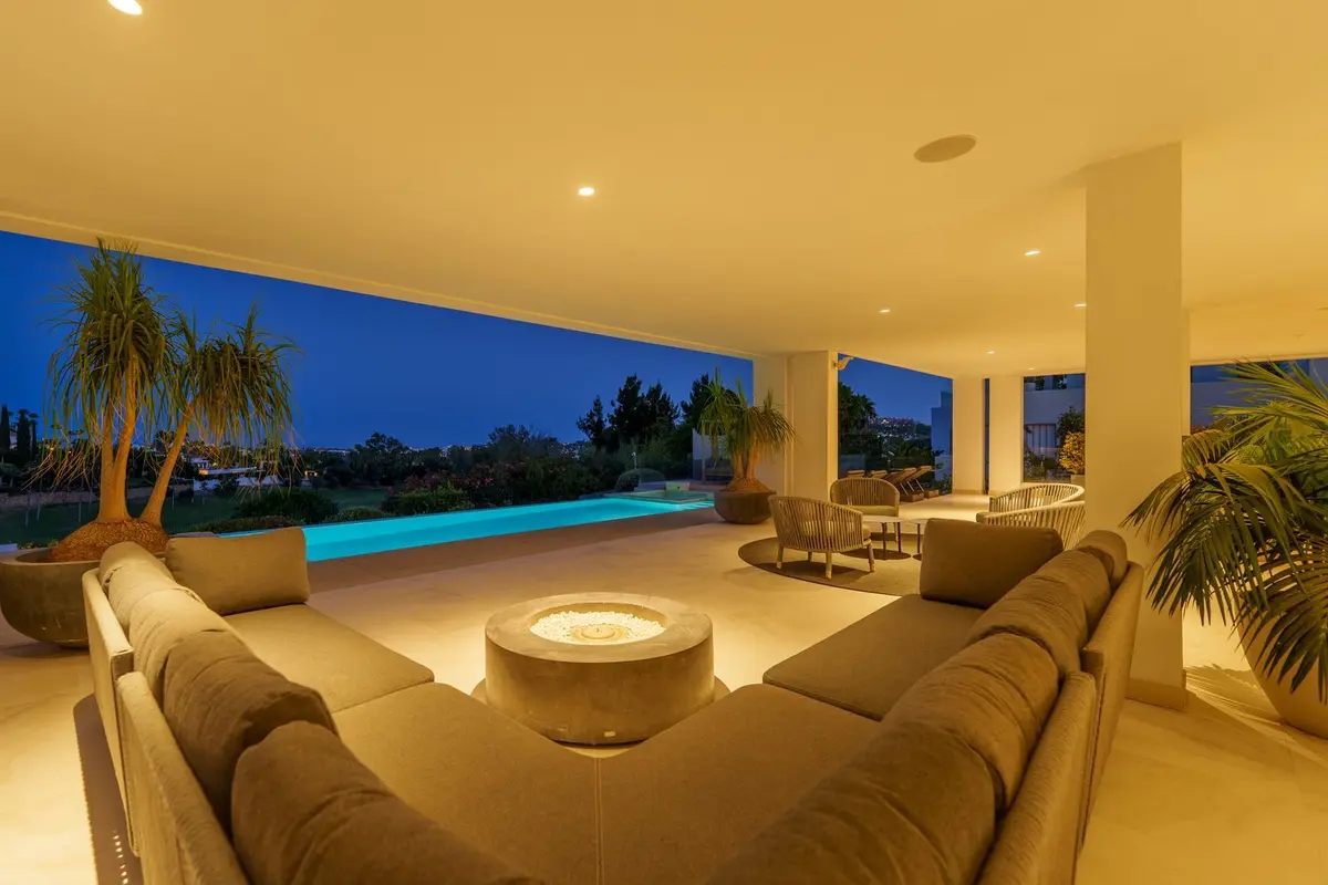 Detached Villa in Nueva Andalucía