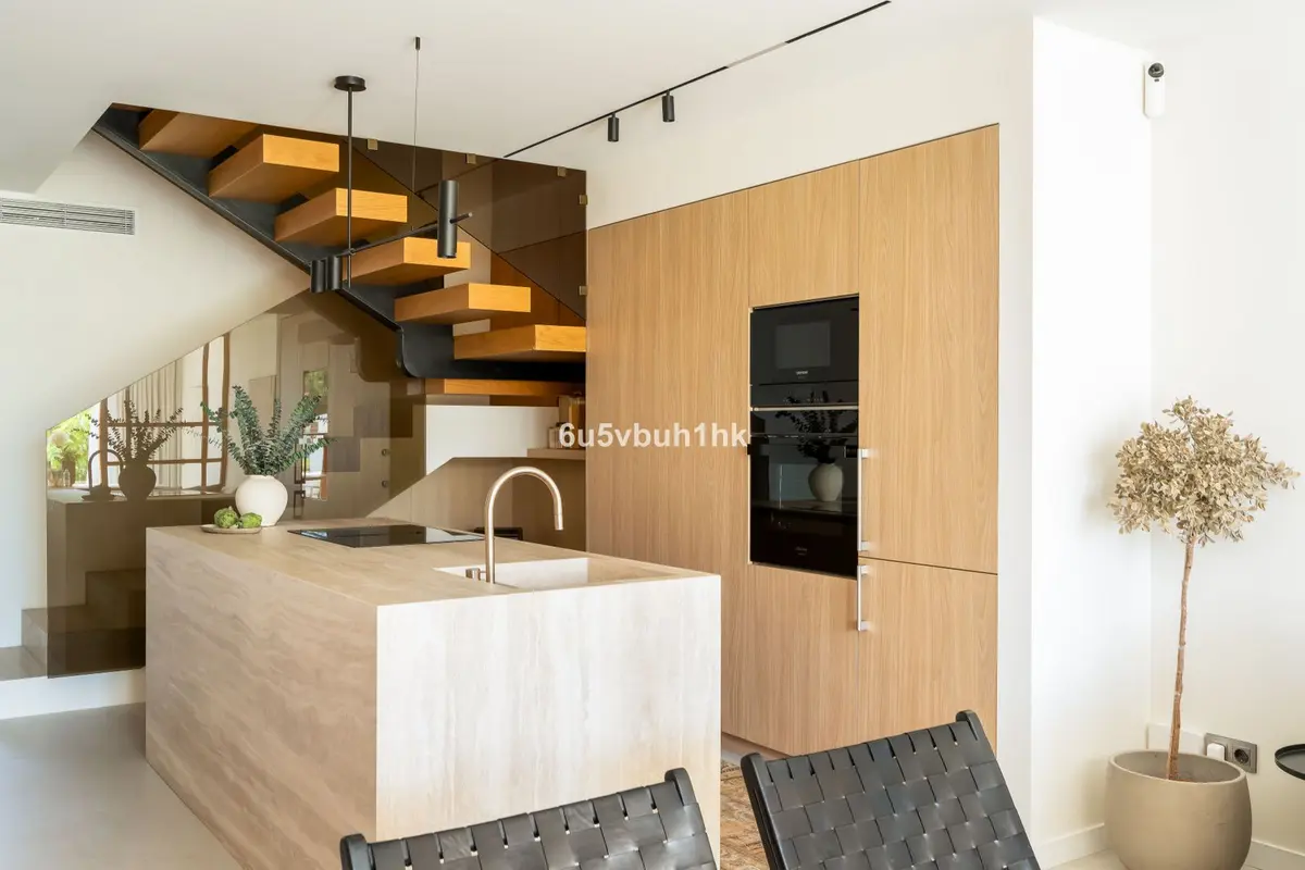 Townhouse in Nueva Andalucía