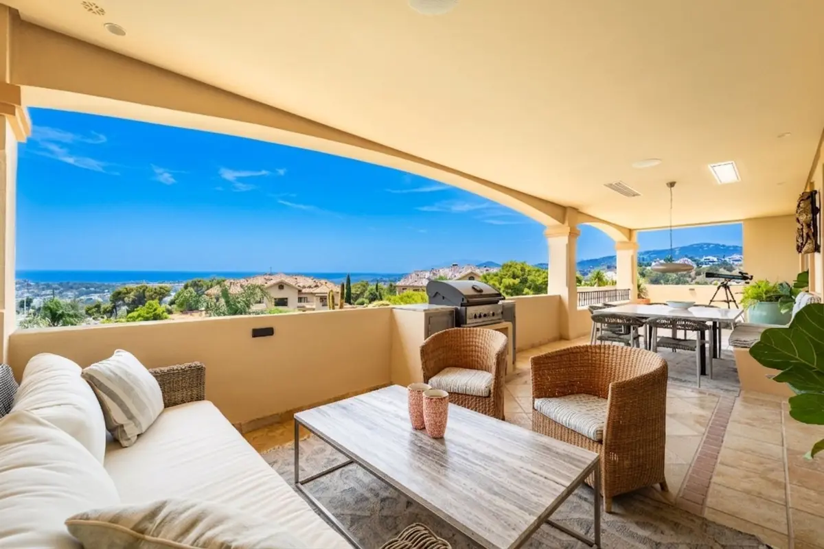 Penthouse Duplex in Nueva Andalucía