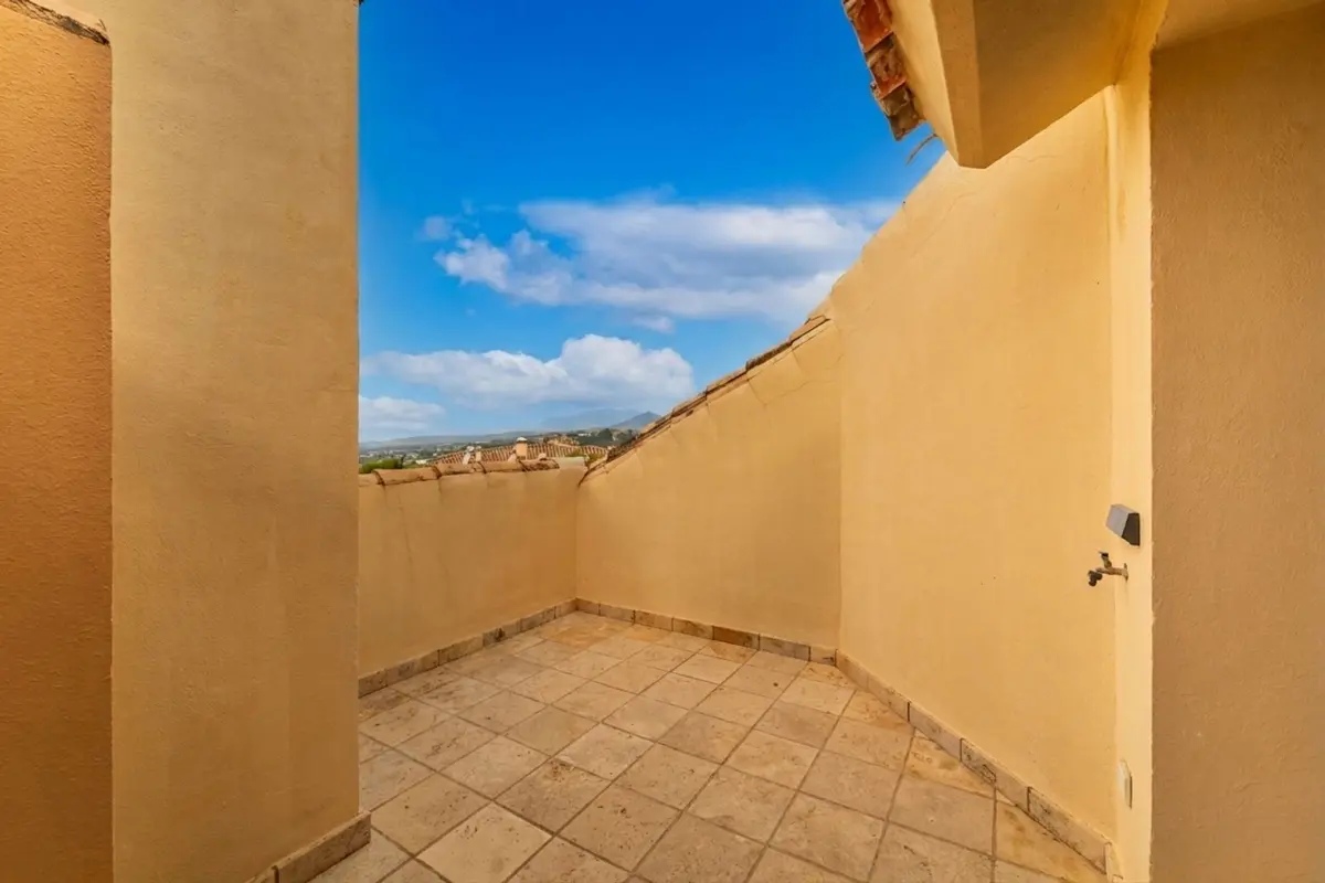 Penthouse Duplex in Nueva Andalucía