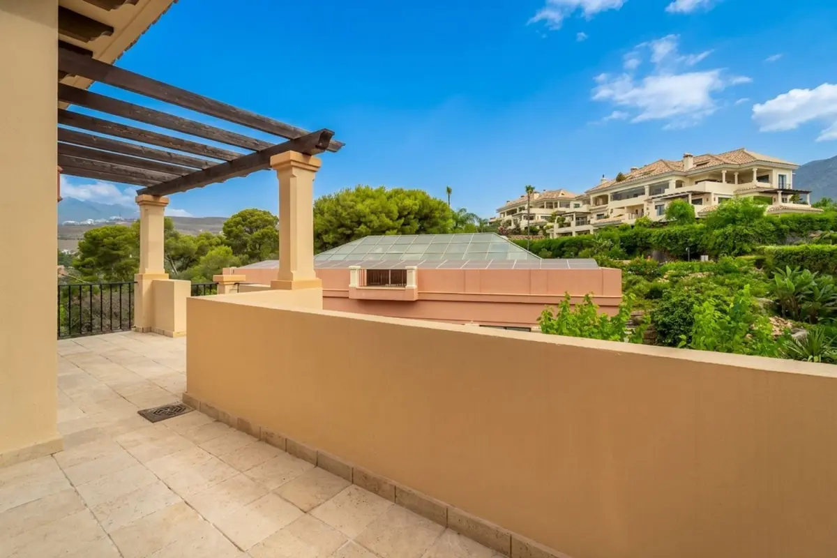 Penthouse Duplex in Nueva Andalucía