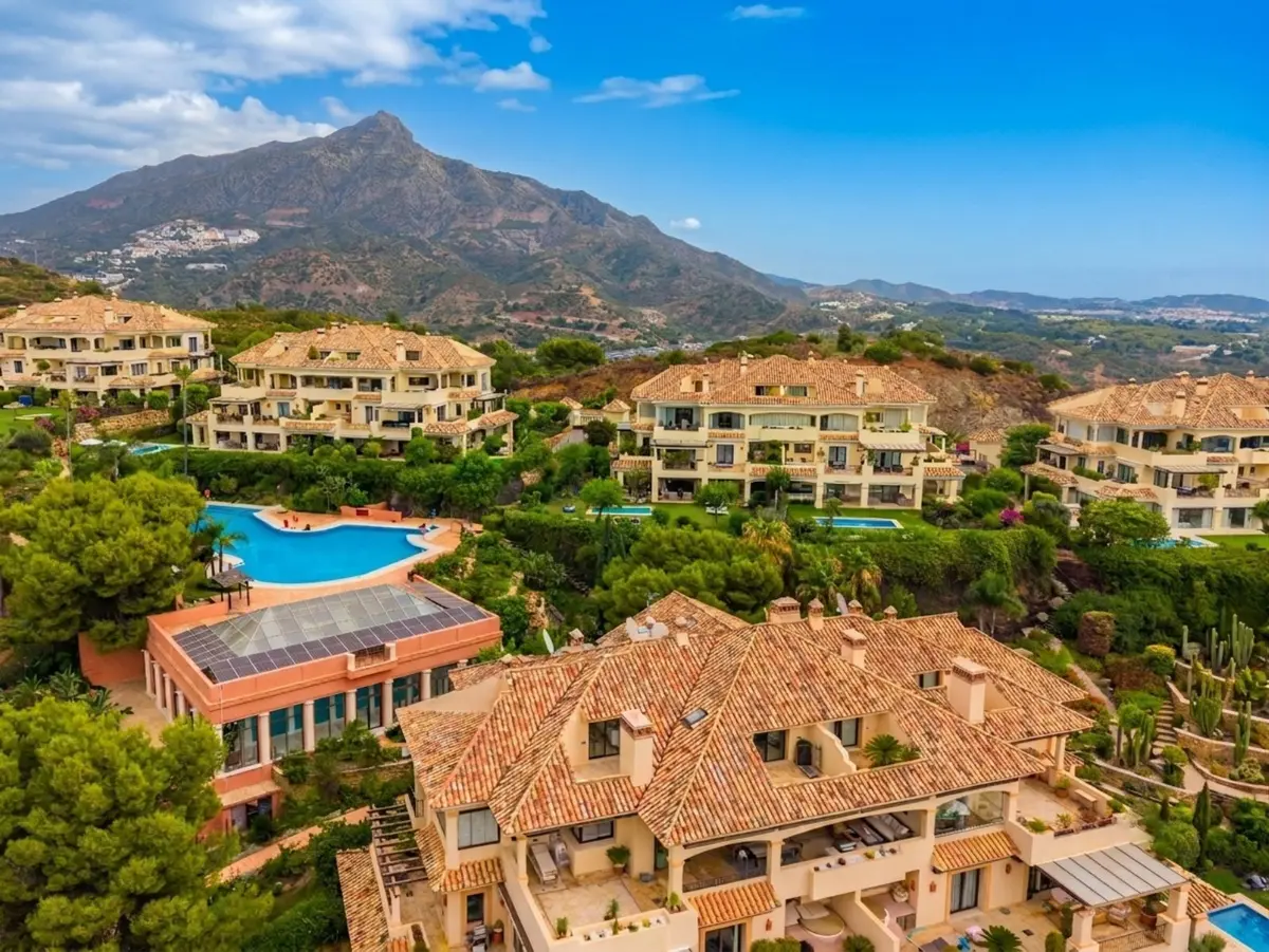 Penthouse Duplex in Nueva Andalucía