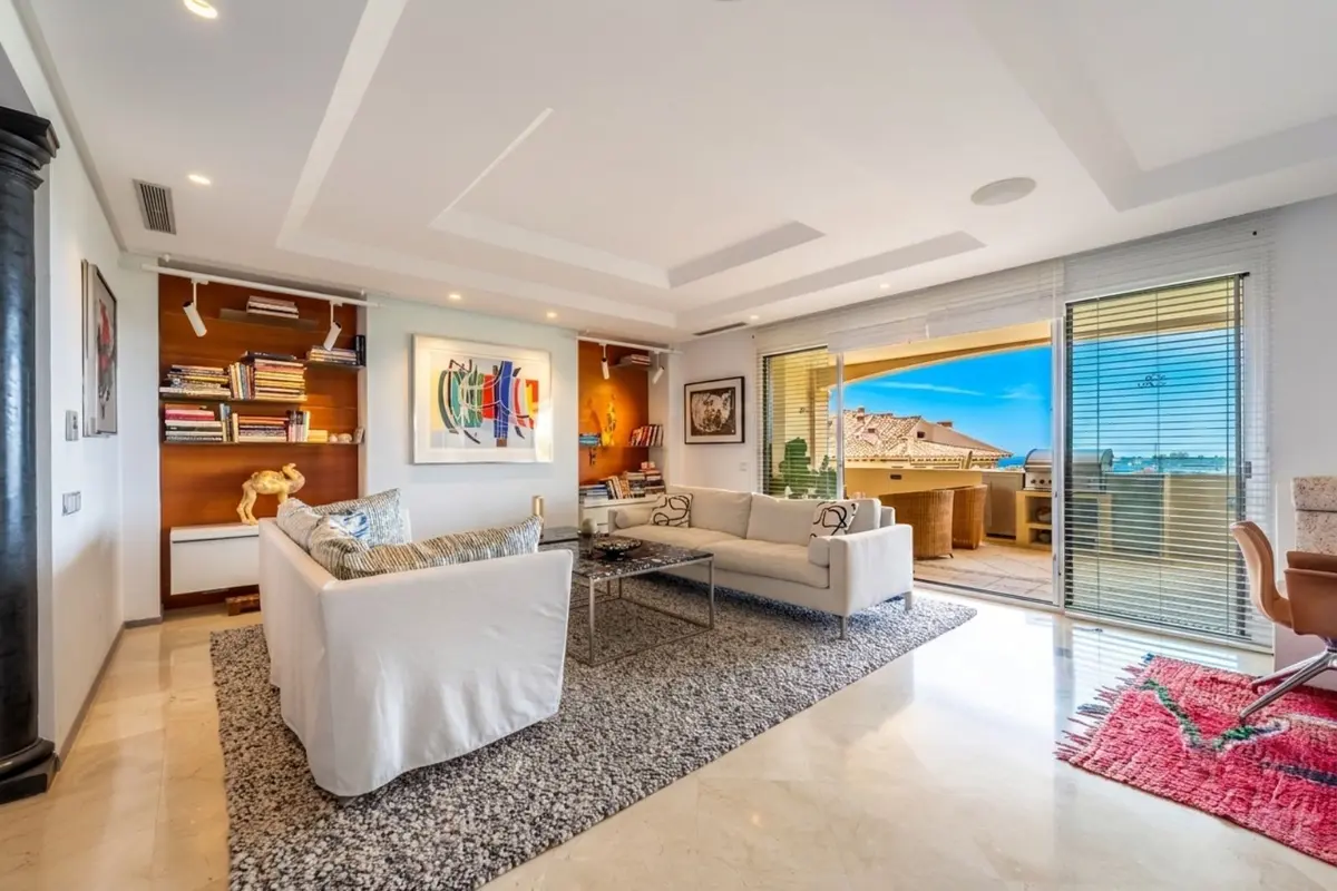 Penthouse Duplex in Nueva Andalucía