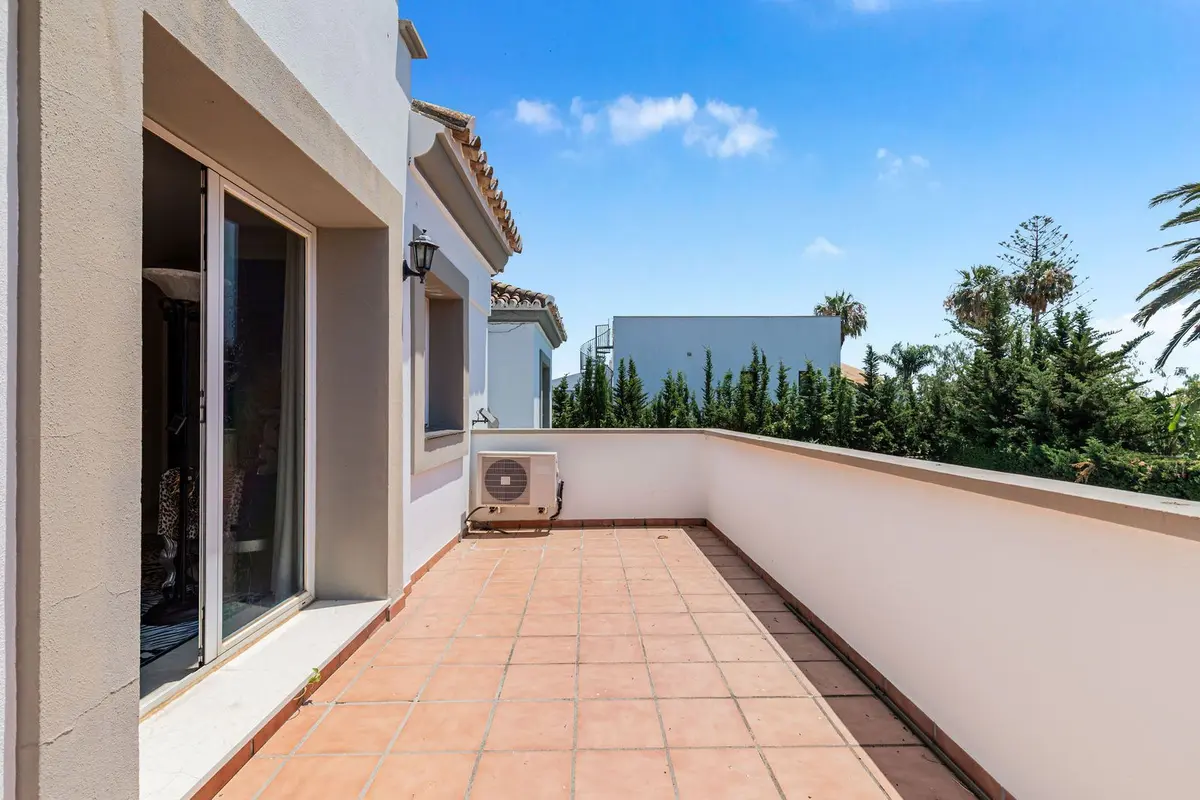 Detached Villa in Costalita