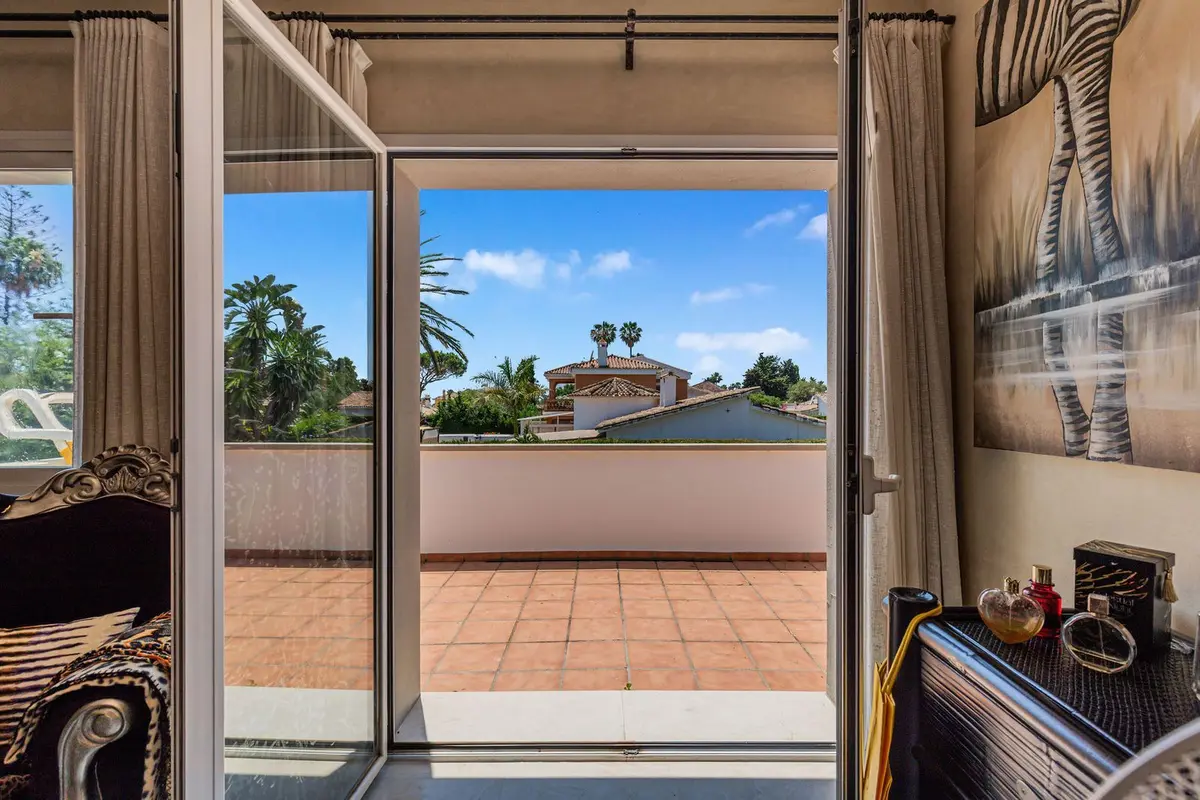 Detached Villa in Costalita