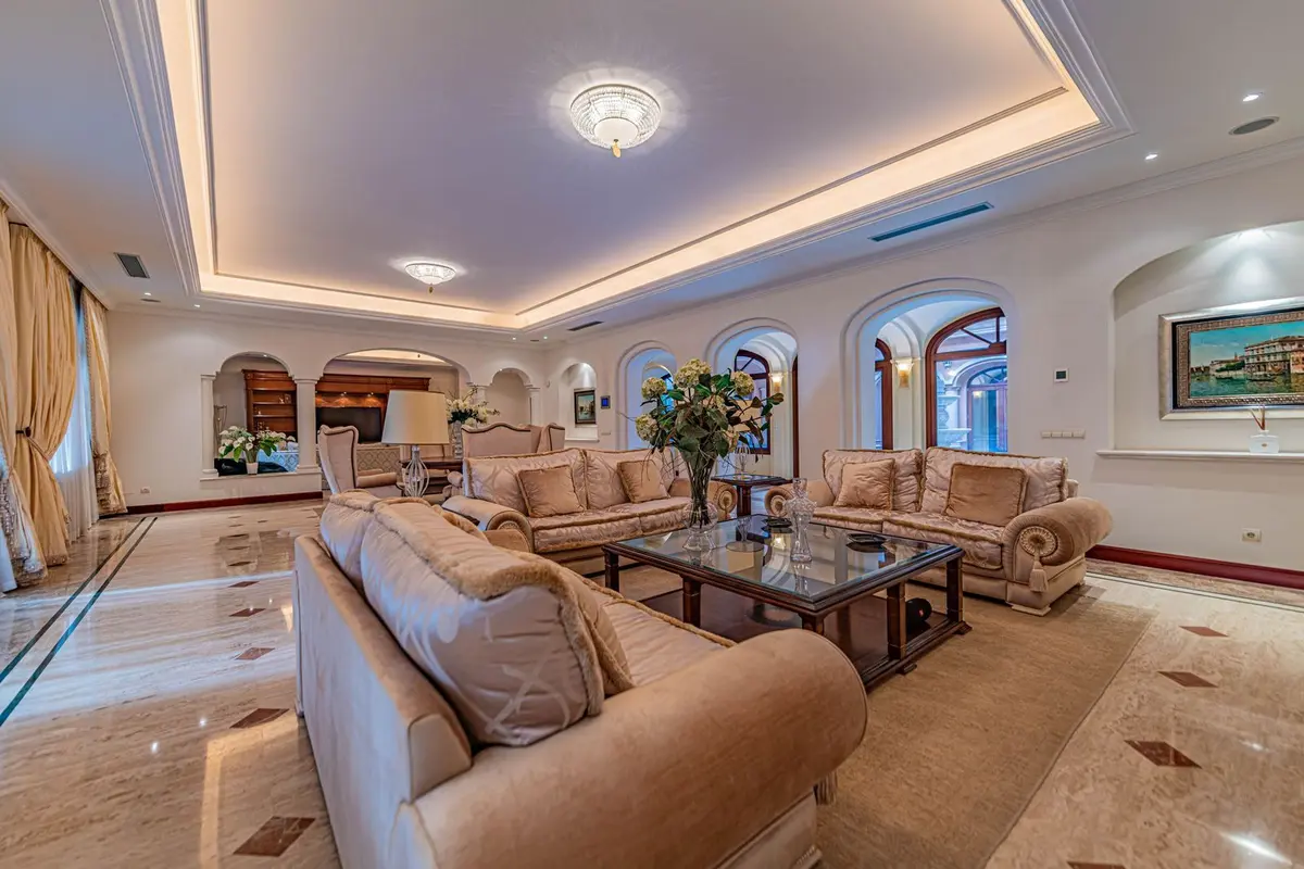 Detached Villa in Guadalmina Baja