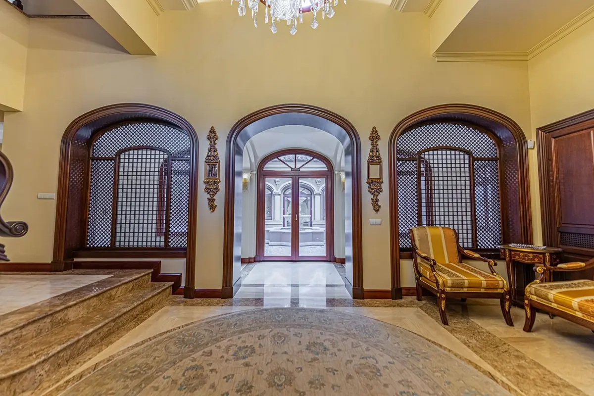 Detached Villa in Guadalmina Baja