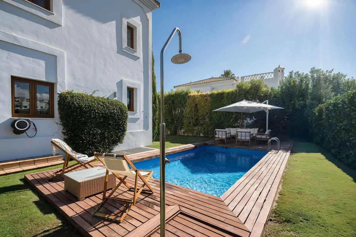 Detached Villa in Selwo