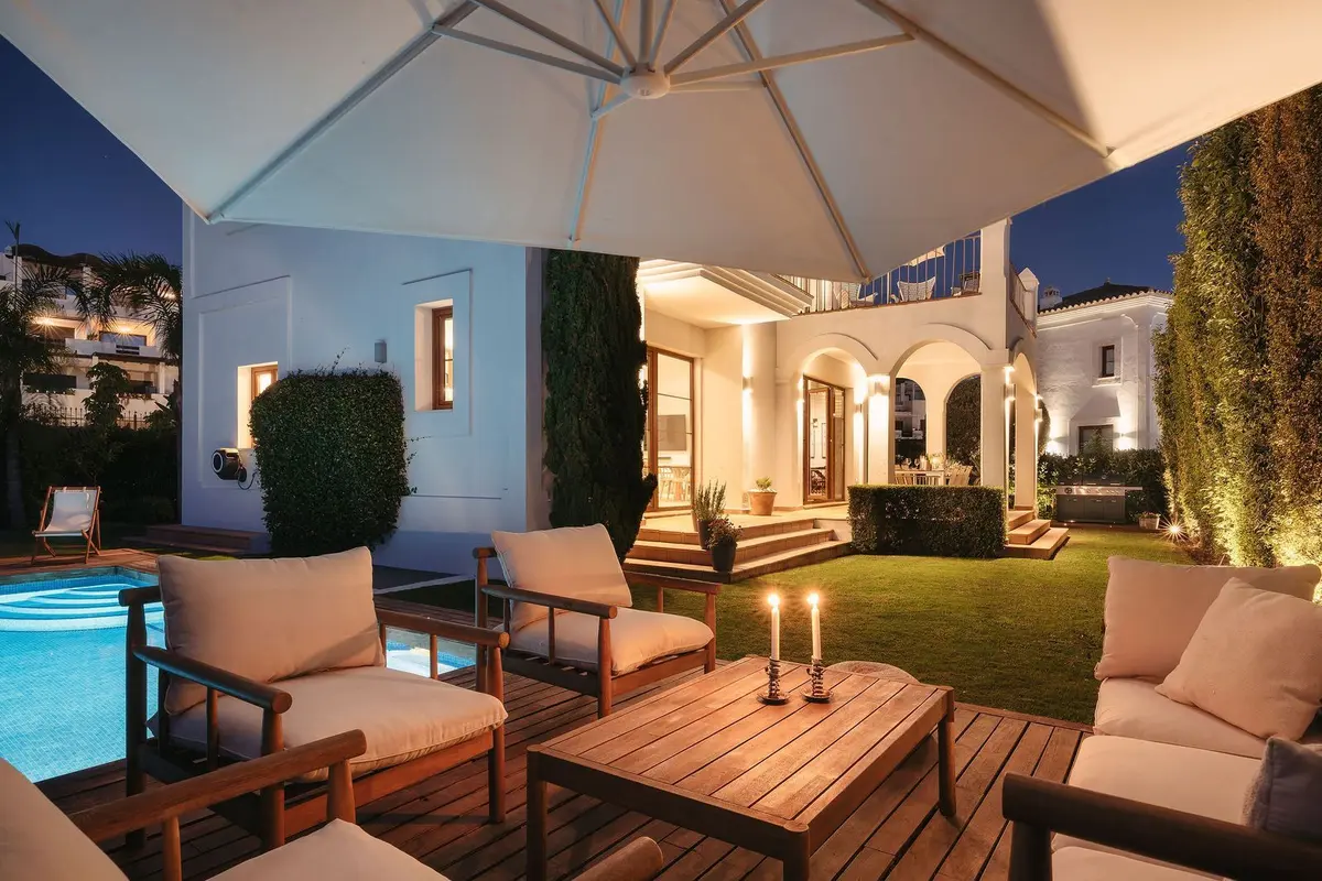 Detached Villa in Selwo