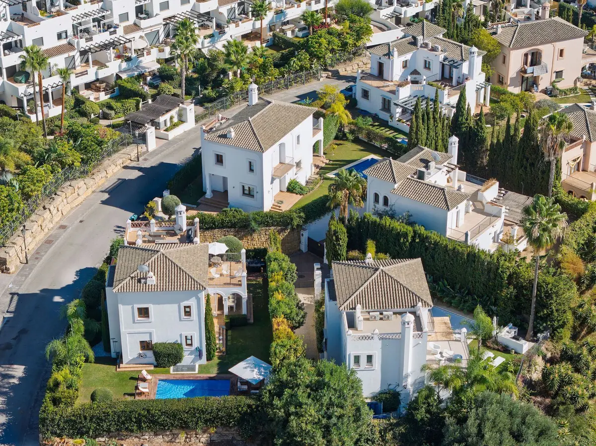 Detached Villa in Selwo