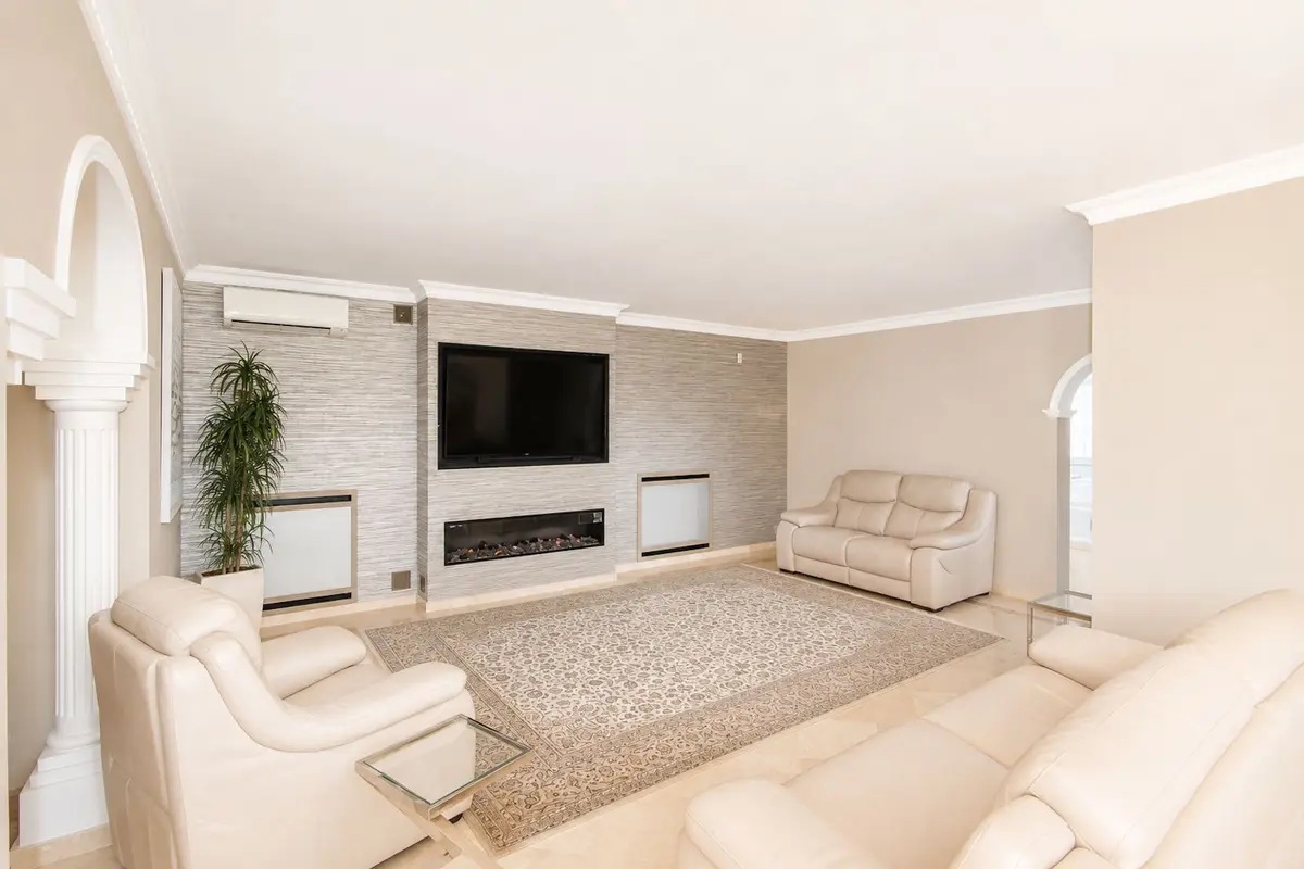 Detached Villa in Elviria