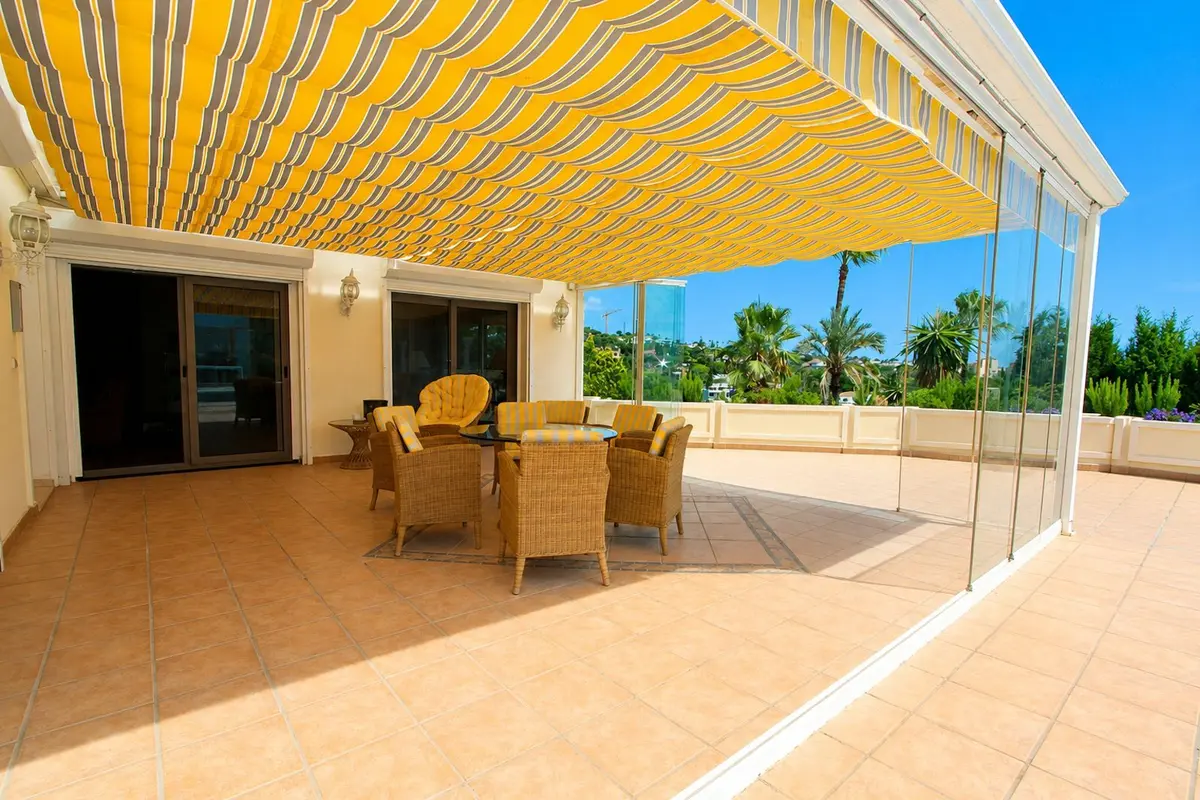 Detached Villa in Elviria