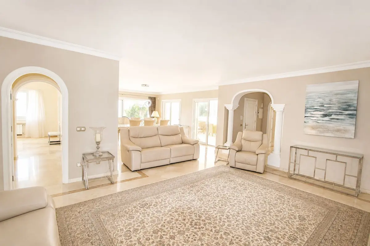 Detached Villa in Elviria