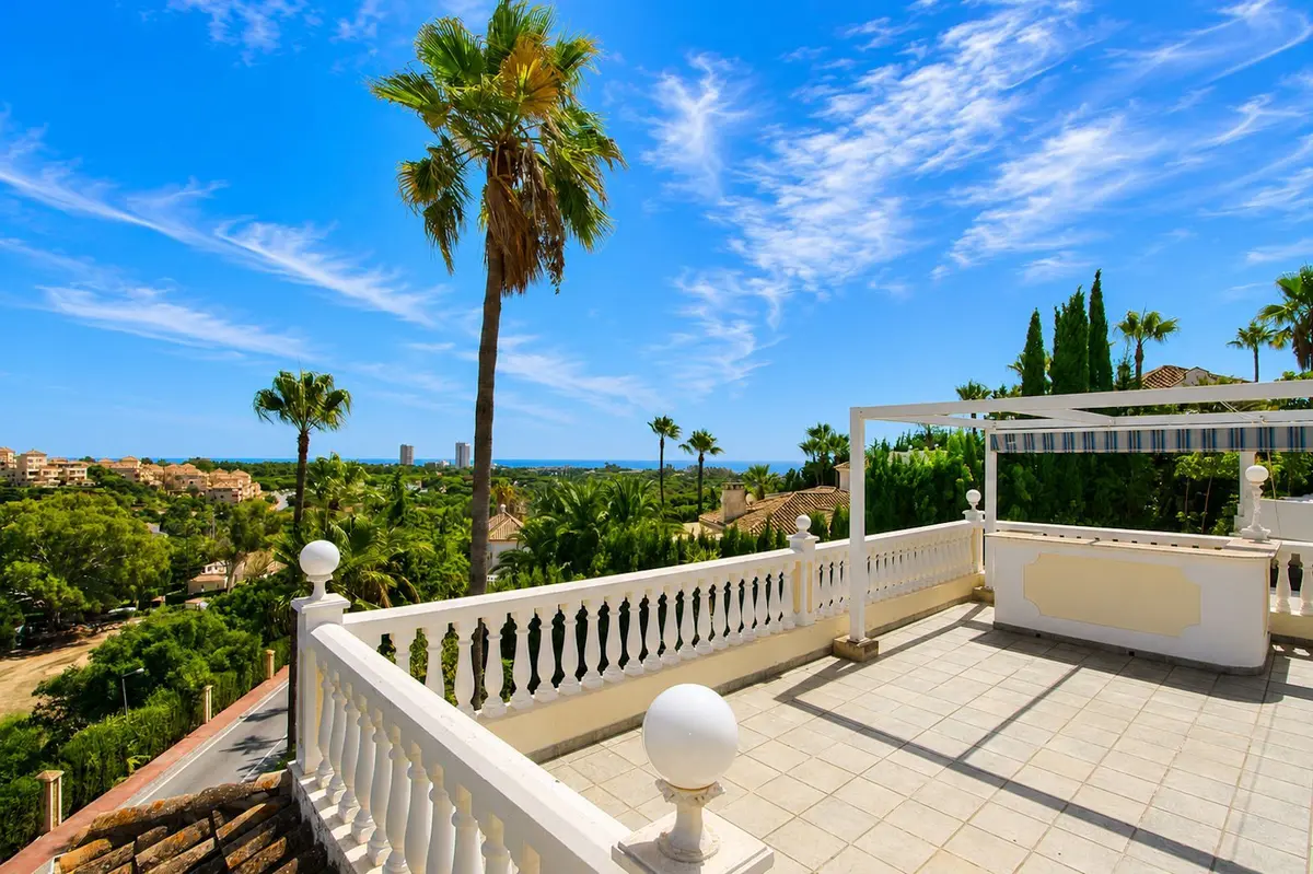 Detached Villa in Elviria
