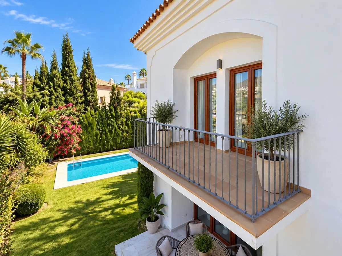 Detached Villa in Selwo