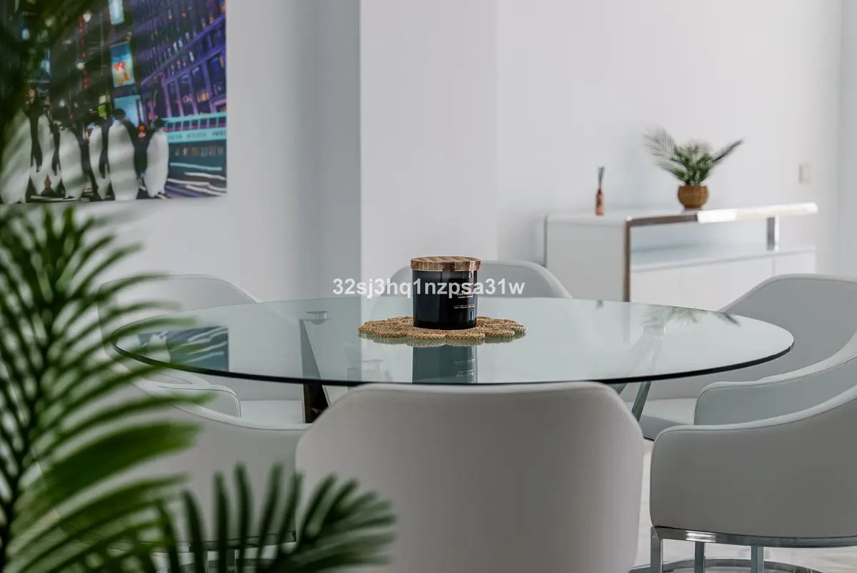 Middle Floor Apartment in Marbella