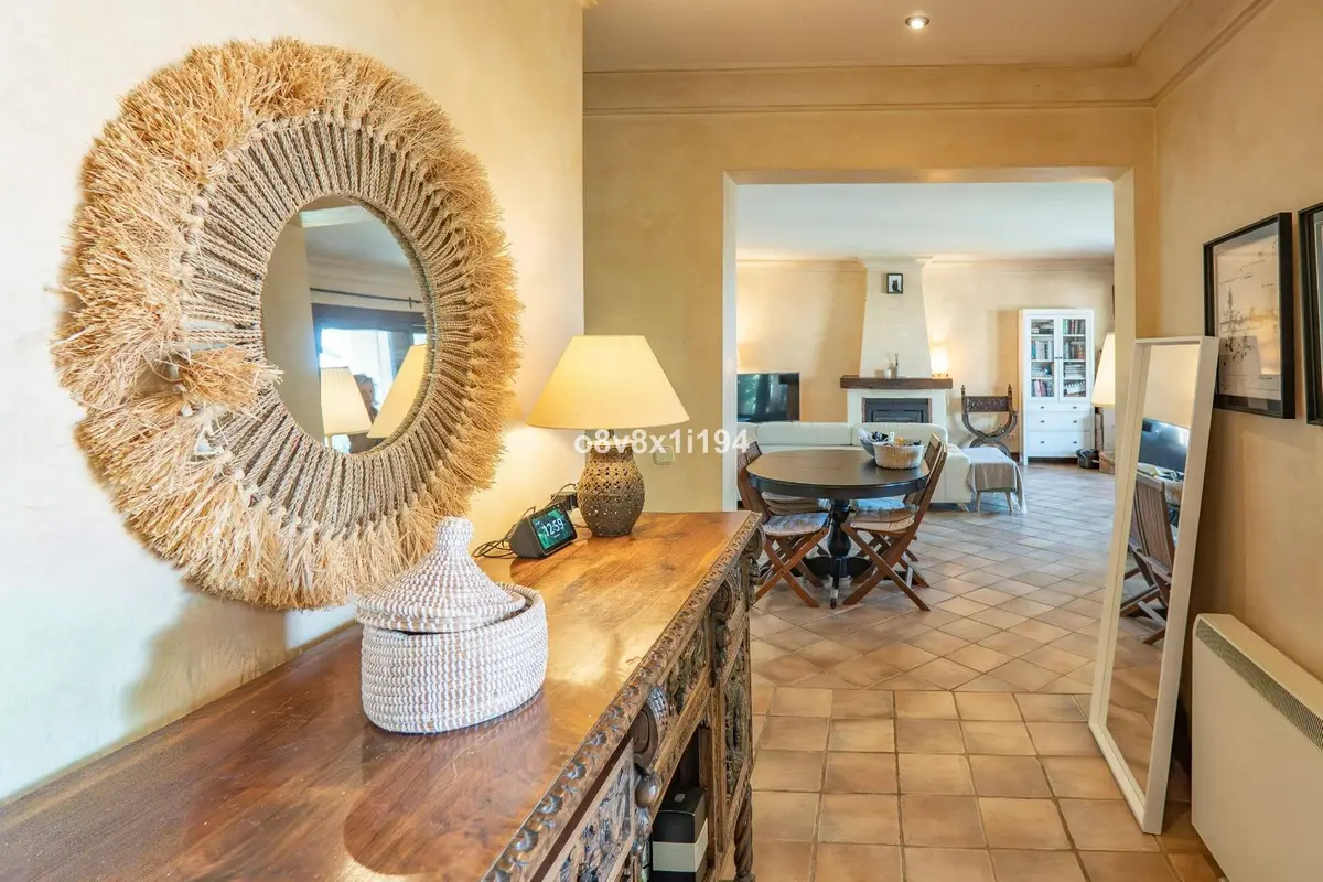 Detached Villa in Marbella