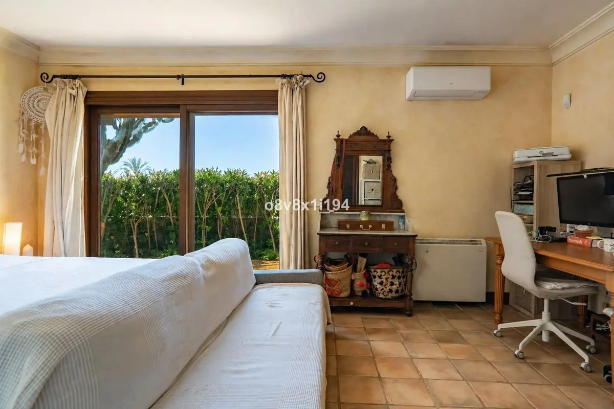 Detached Villa in Marbella