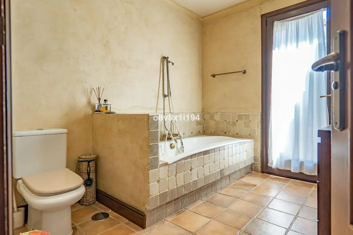 Detached Villa in Marbella