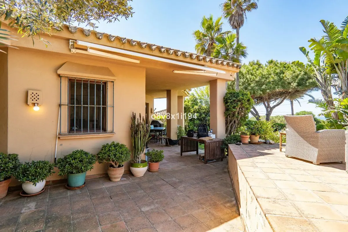 Detached Villa in Marbella