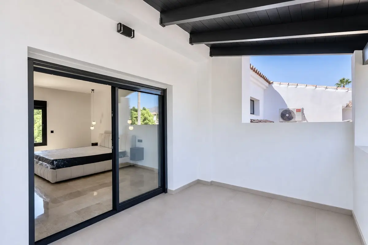 Detached Villa in Puerto Banús