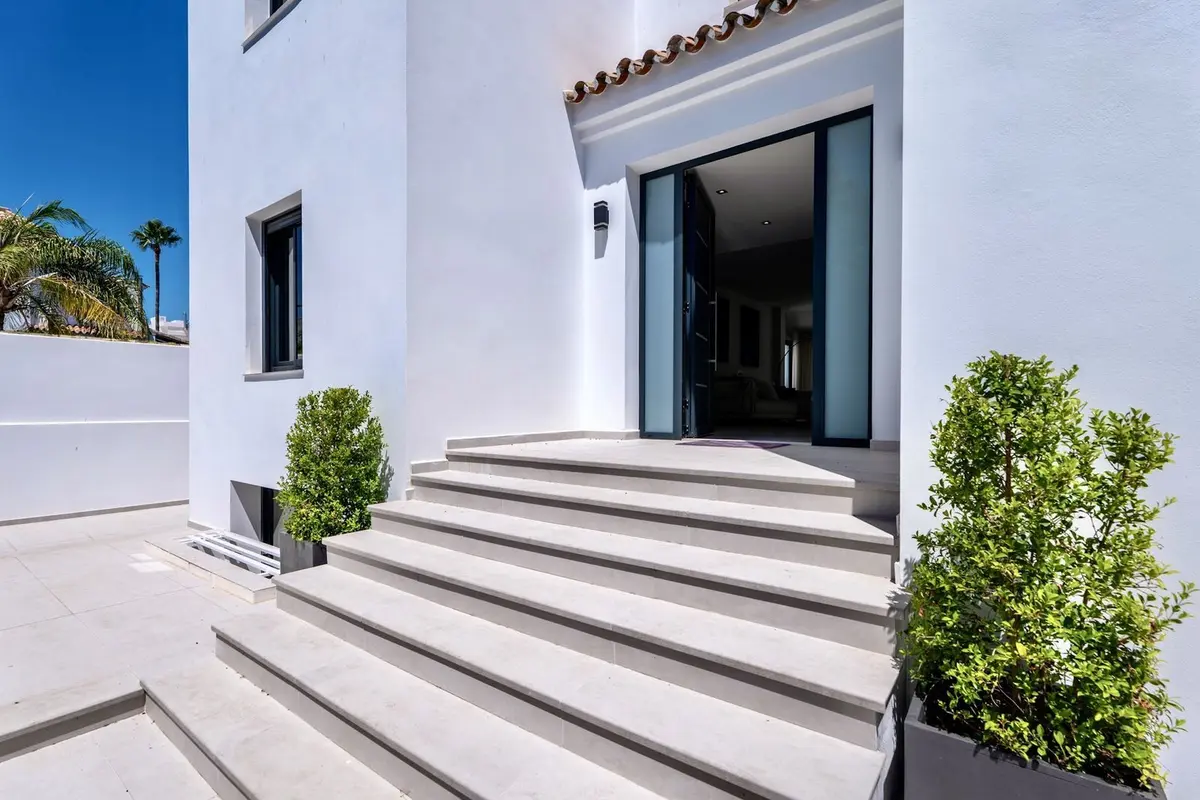 Detached Villa in Puerto Banús