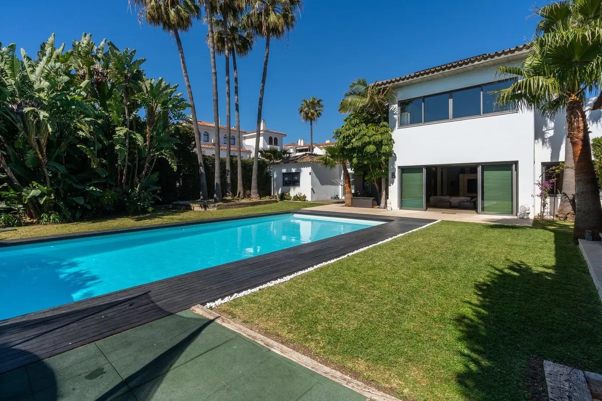 Detached Villa in Costalita