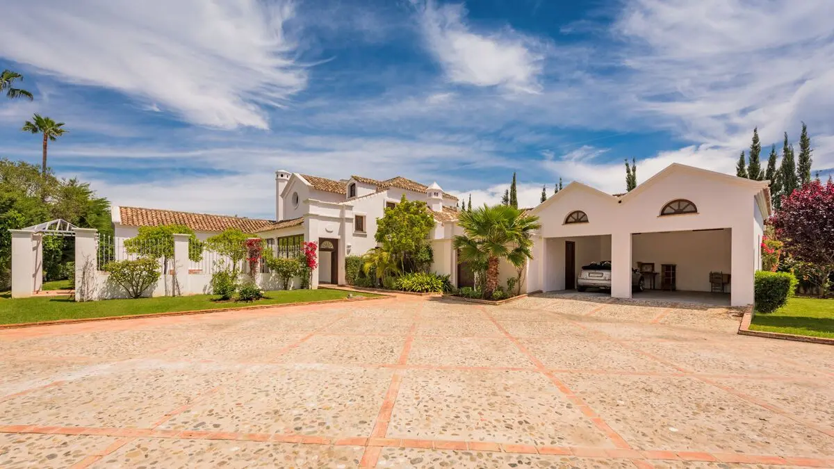 Detached Villa in Guadalmina Baja