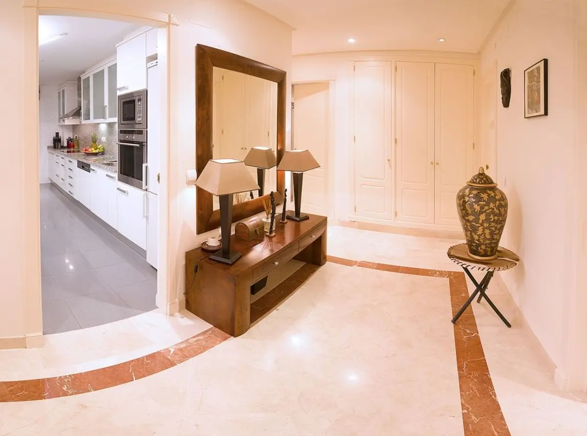 Ground Floor Apartment in Nueva Andalucía
