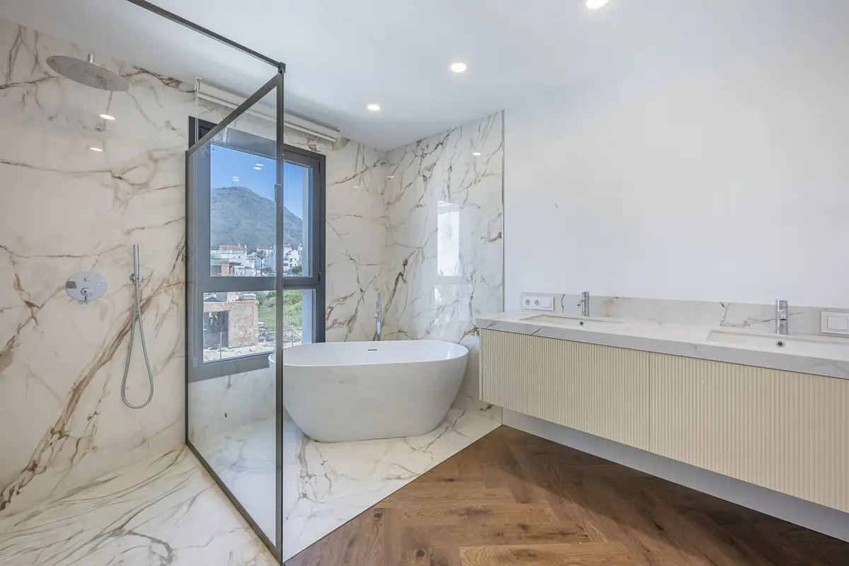 Detached Villa in Estepona
