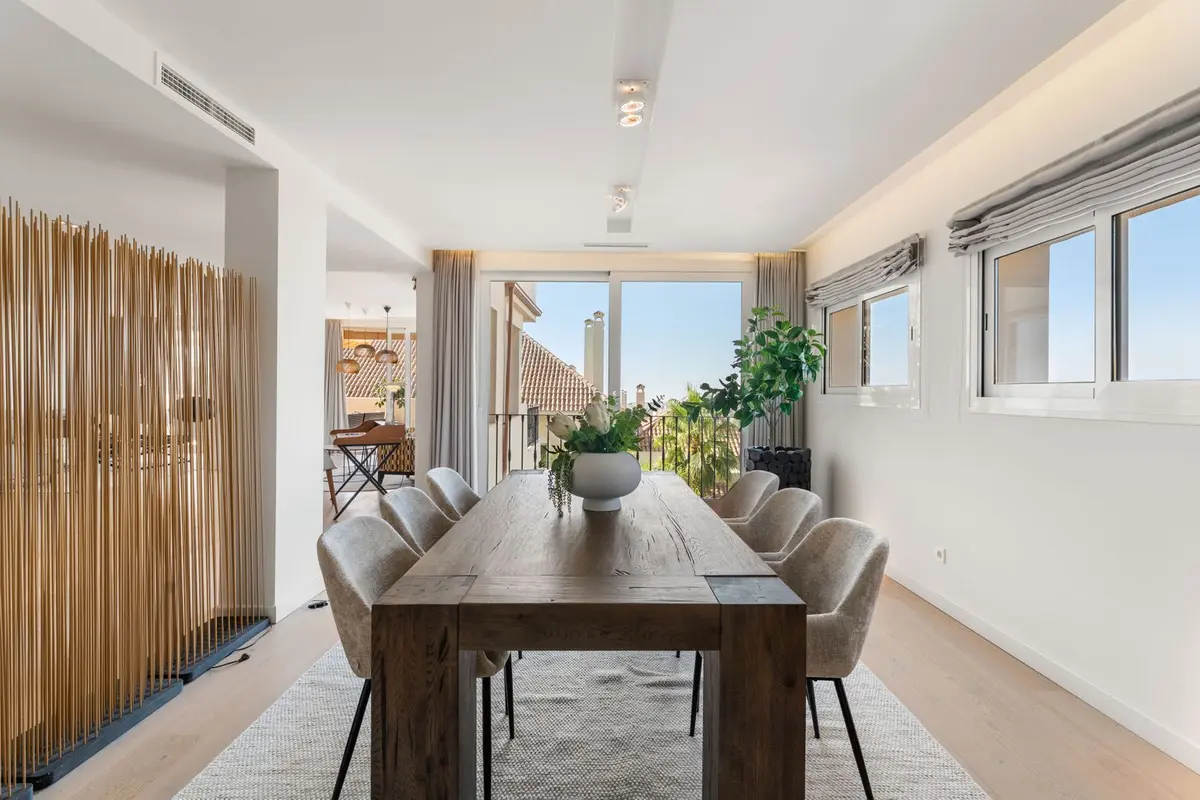 Duplex in Nueva Andalucía