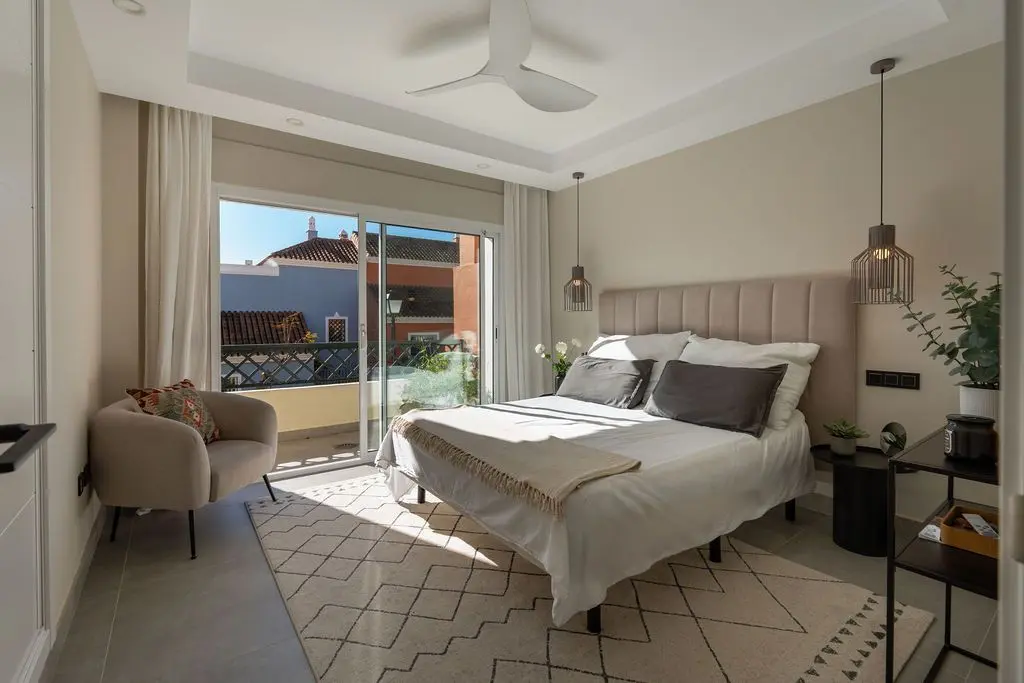 Townhouse in Nueva Andalucía