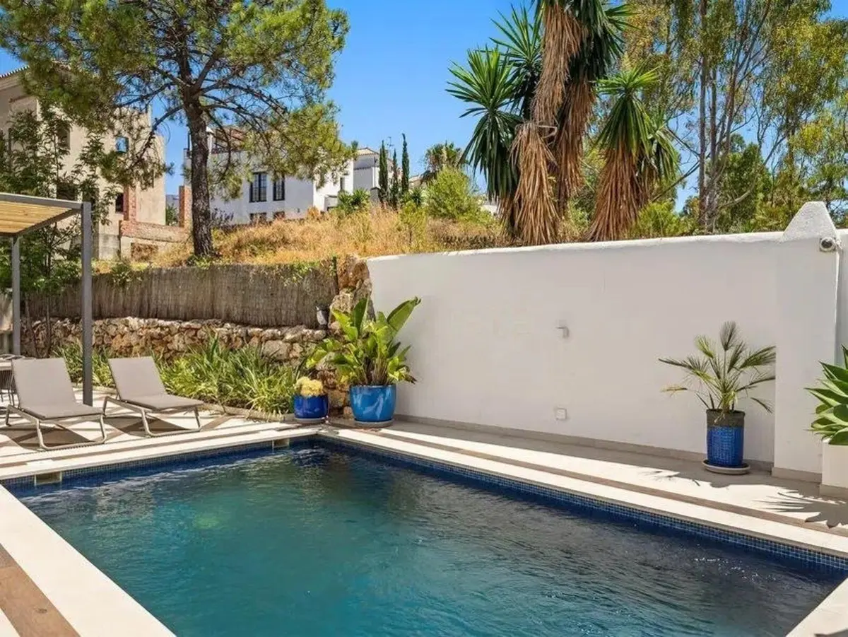 Detached Villa in Selwo