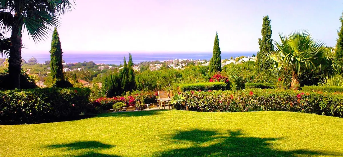 Detached Villa in Elviria