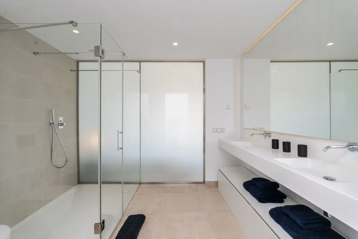 Middle Floor Apartment in Estepona