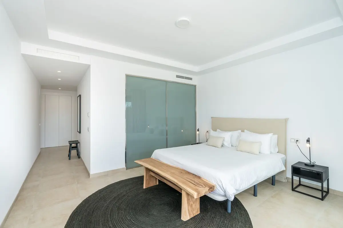 Middle Floor Apartment in Estepona