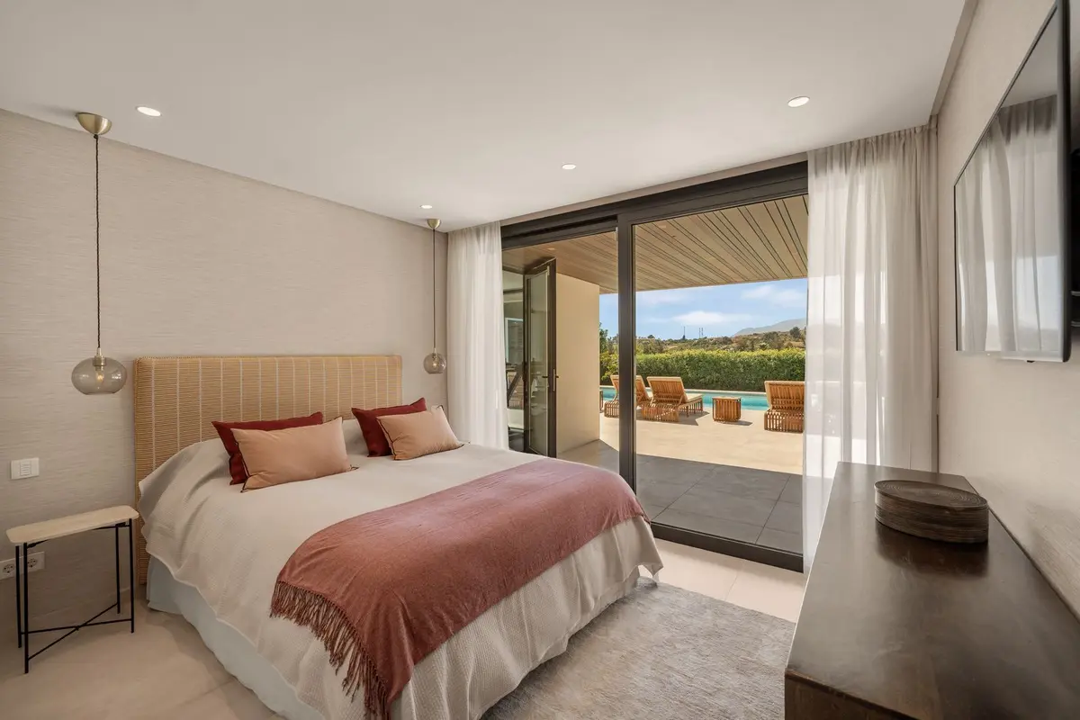 Detached Villa in Nueva Andalucía