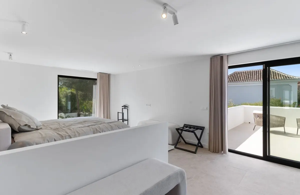 Detached Villa in Guadalmina Baja
