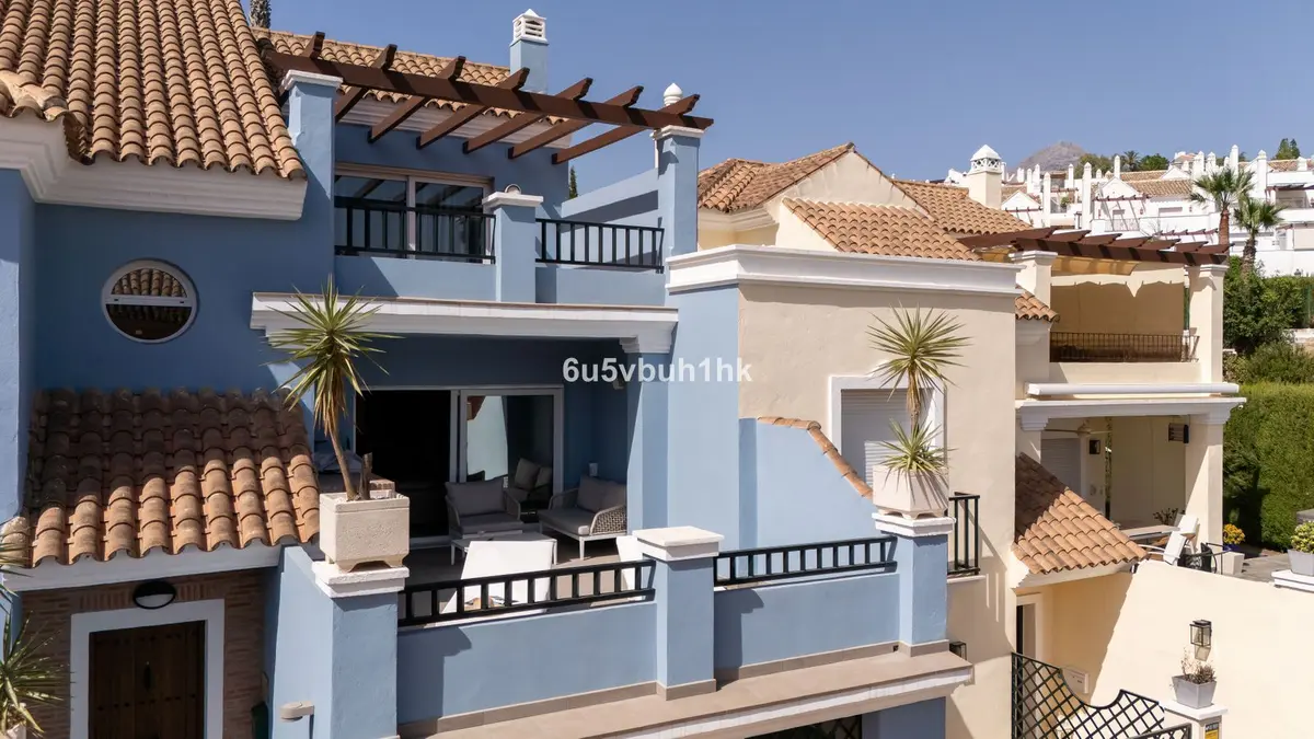 Townhouse in Nueva Andalucía