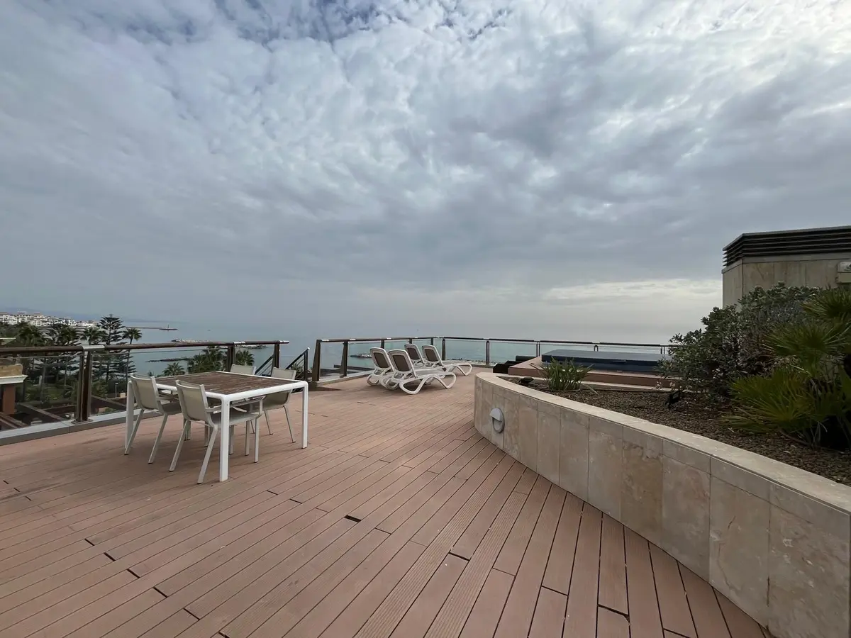 Penthouse in Puerto Banús