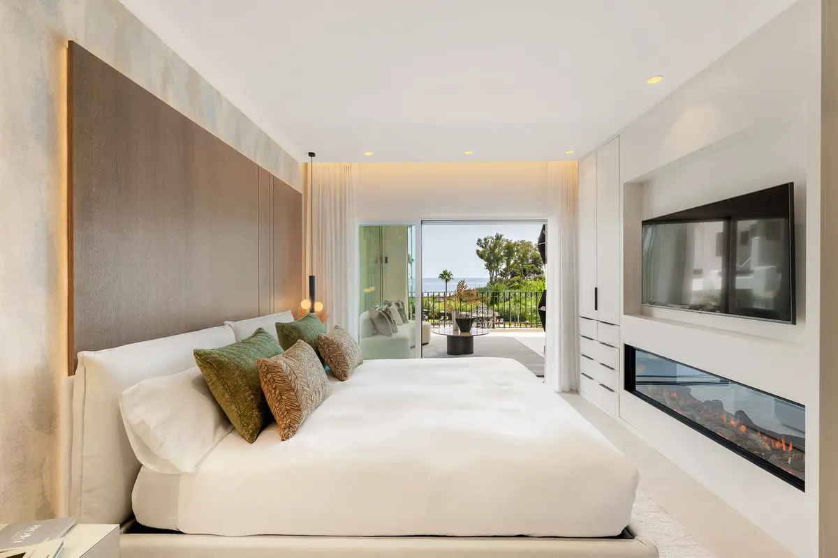 Middle Floor Apartment in Estepona