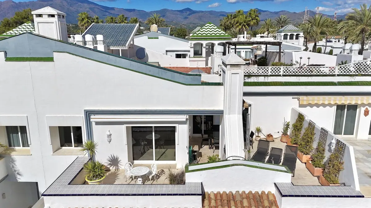 Penthouse Duplex in Estepona