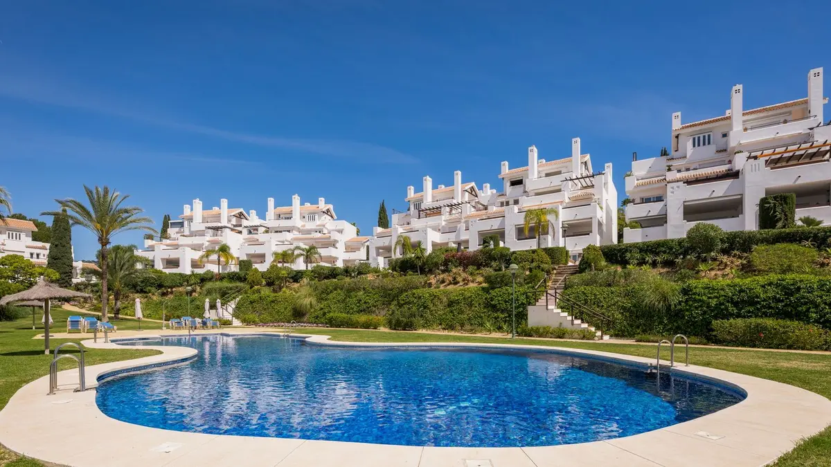 Middle Floor Apartment in Marbella